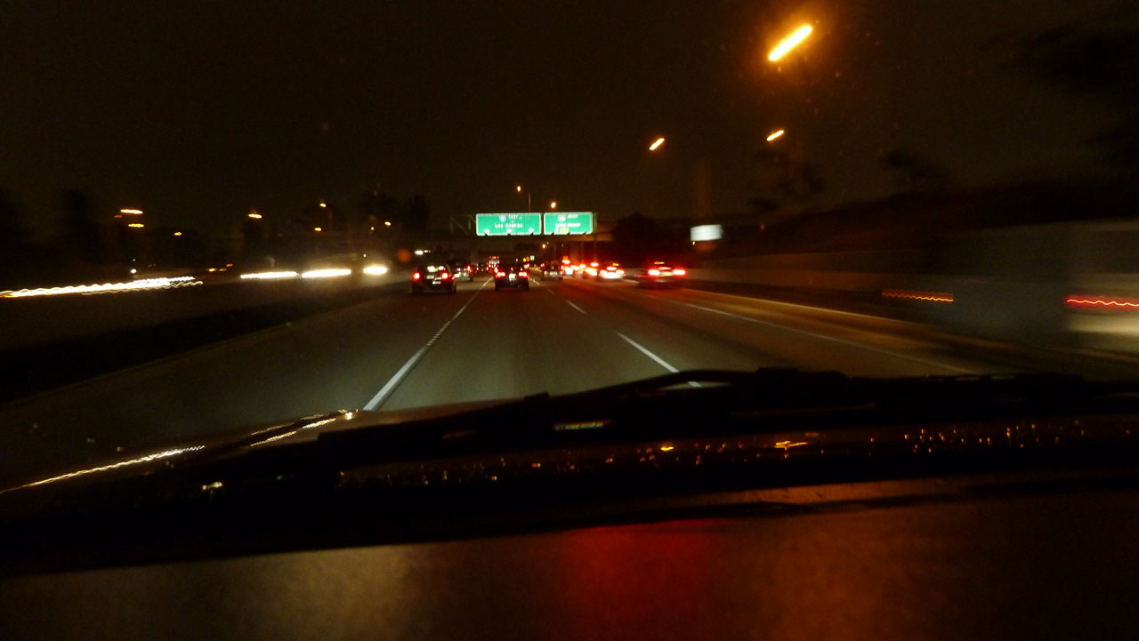 photo of 10 fwy at night