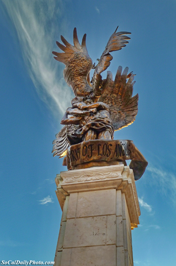 Bronze statue at The Grove