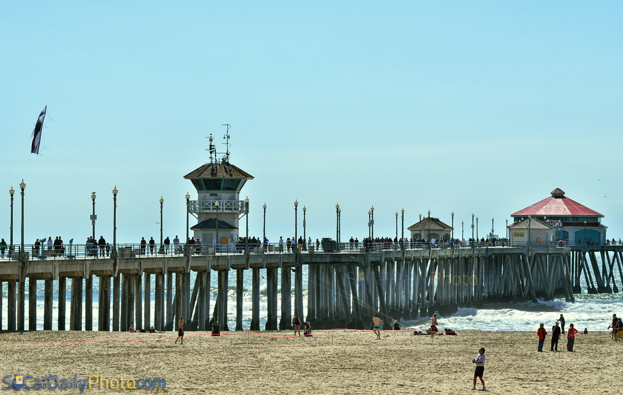 Kite Party returned to Huntington Beach | Southern California Daily Photo